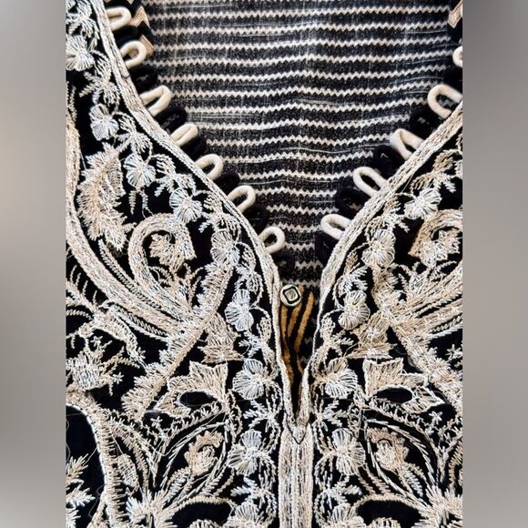 Sana Safinaz Black & Gold Embroidered Tunic – Designer Top - Picture 2 of 11